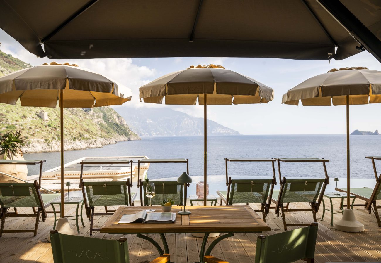 Villa in Massa Lubrense - AMORE RENTALS - THE EXCLUSIVE PRIVATE ISLAND