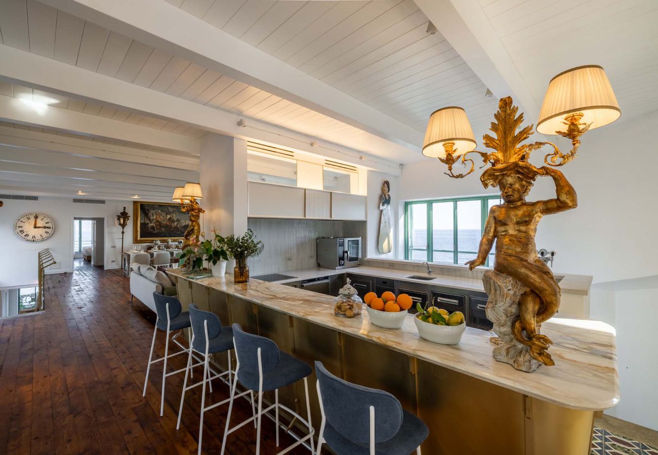 Villa in Massa Lubrense - AMORE RENTALS - THE EXCLUSIVE PRIVATE ISLAND