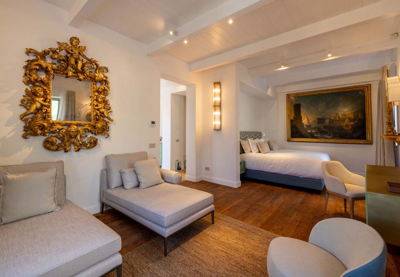 Villa in Massa Lubrense - AMORE RENTALS - THE EXCLUSIVE PRIVATE ISLAND