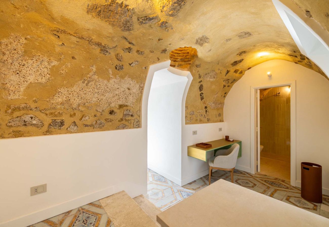 Villa in Massa Lubrense - AMORE RENTALS - THE EXCLUSIVE PRIVATE ISLAND