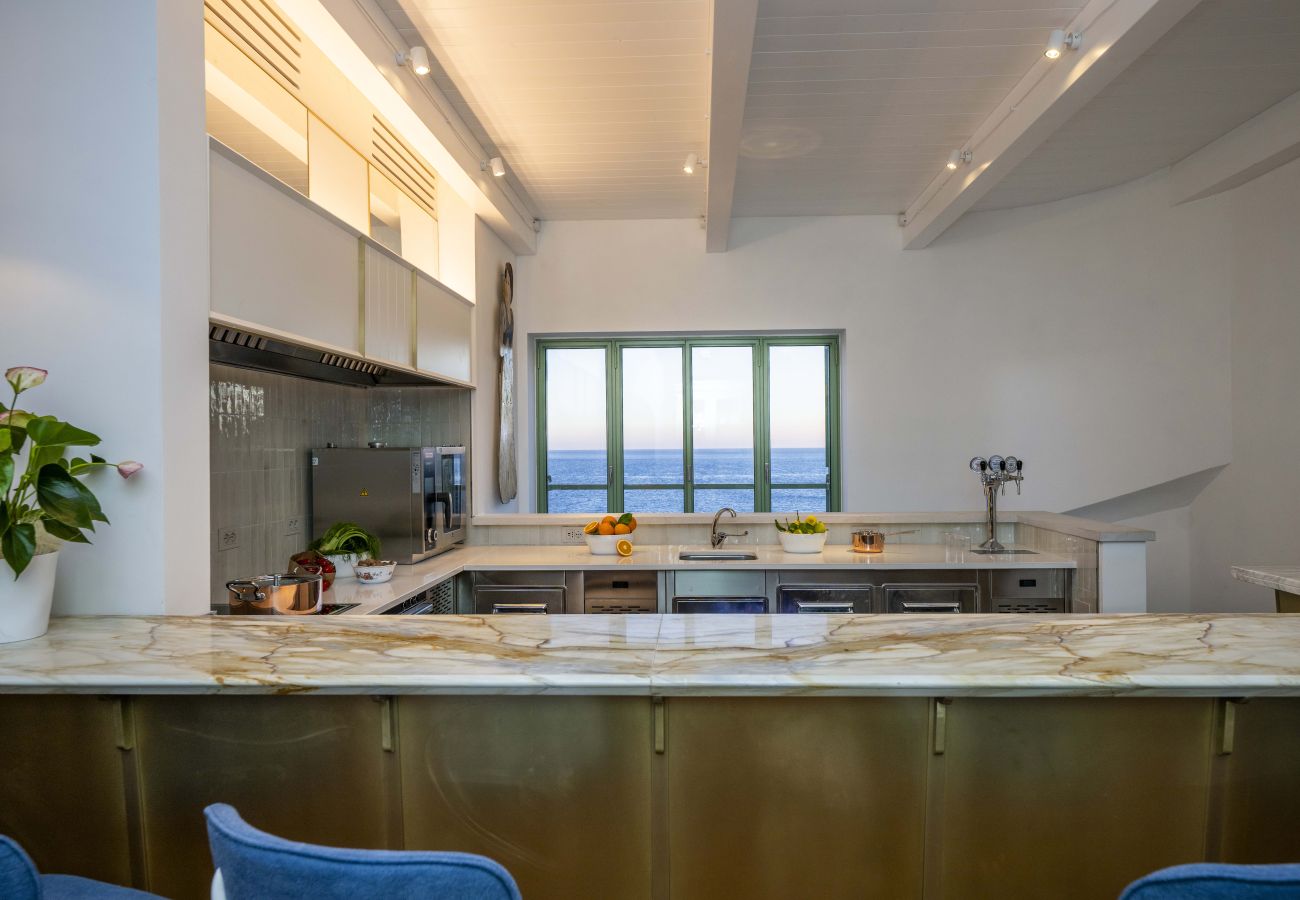 Villa in Massa Lubrense - AMORE RENTALS - THE EXCLUSIVE PRIVATE ISLAND