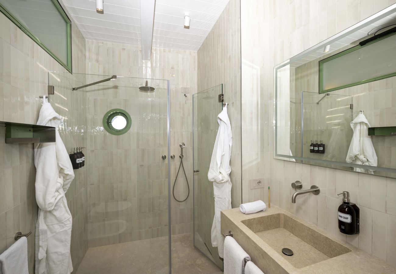 Villa in Massa Lubrense - AMORE RENTALS - THE EXCLUSIVE PRIVATE ISLAND