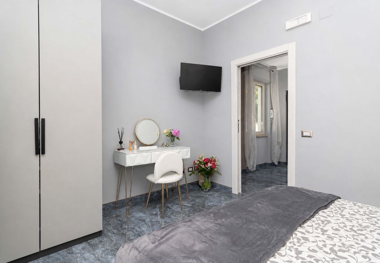 Villa in Massa Lubrense - AMORE RENTALS - Villa Caruso with Private Pool in Sant’Agata sui Due Golfi