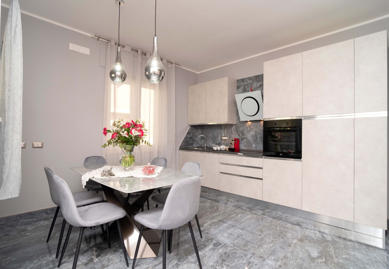 Villa in Massa Lubrense - AMORE RENTALS - Villa Caruso with Private Pool in Sant’Agata sui Due Golfi