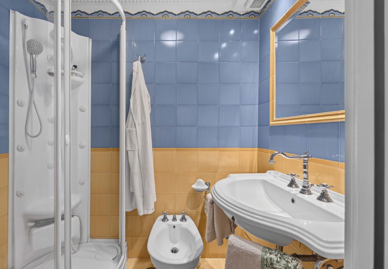 Villa in Castellammare di Stabia - AMORE RENTALS - Villa Imma with Swimming Pool and Sea View