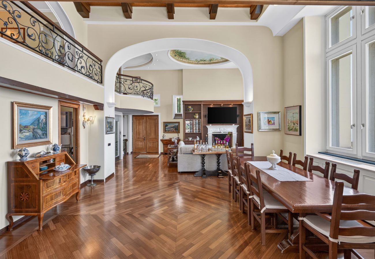 Villa in Castellammare di Stabia - AMORE RENTALS - Villa Imma with Swimming Pool and Sea View